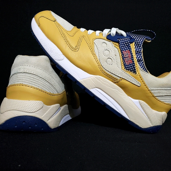 saucony grid 9000 x sns business class
